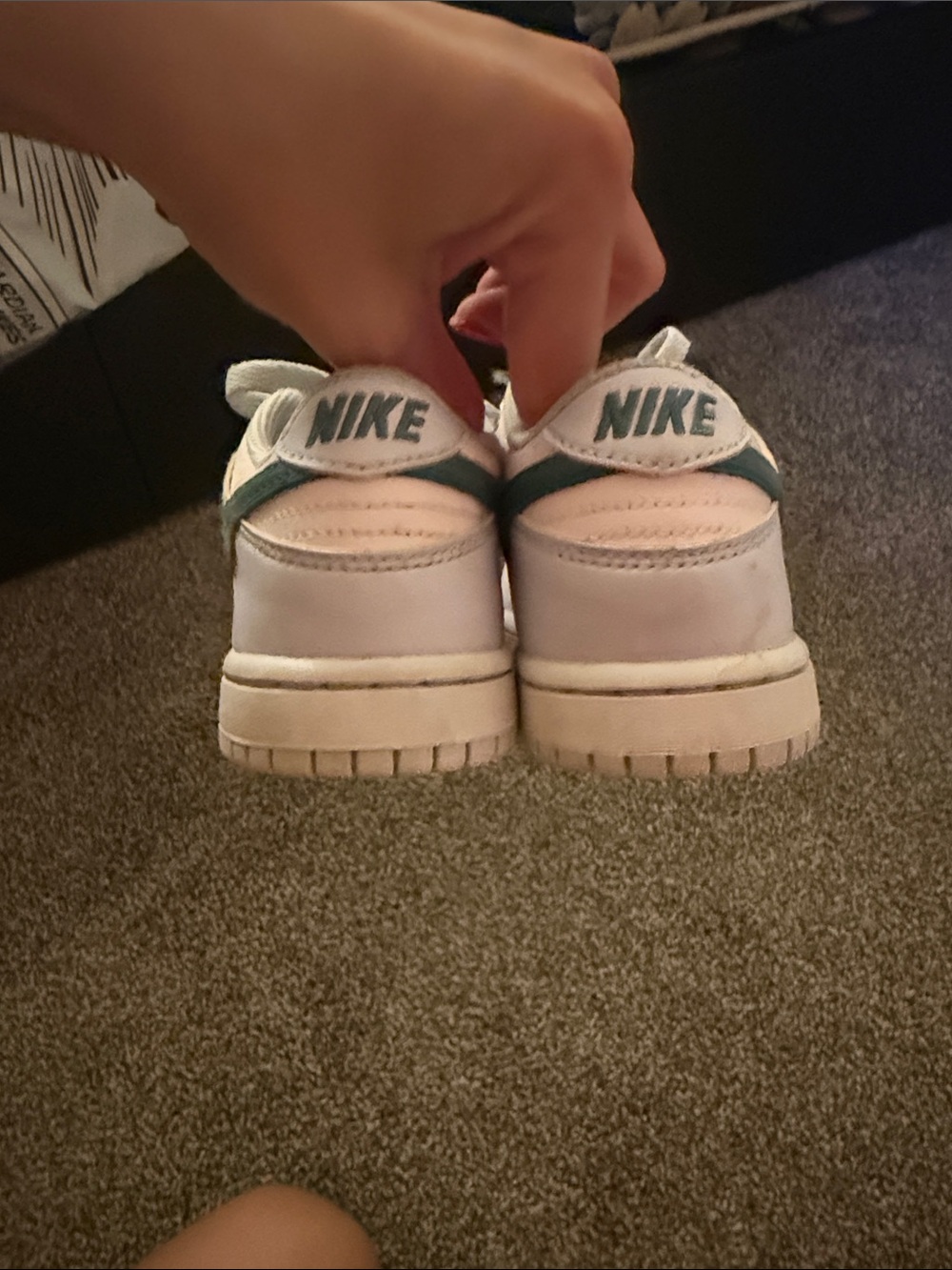 Nike Kids Low-Top Sneakers in White, Light Pink & Teal - Picture 4 of 5